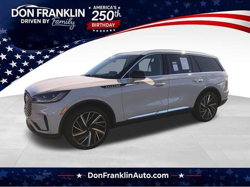 Pearl Metallic 2025 Lincoln Aviator Reserve