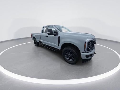 Avalanche 2026 Ford F-350 XL