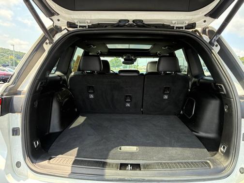 Bright White Clearcoat 2024 Jeep Grand Cherokee 4xe 4xe