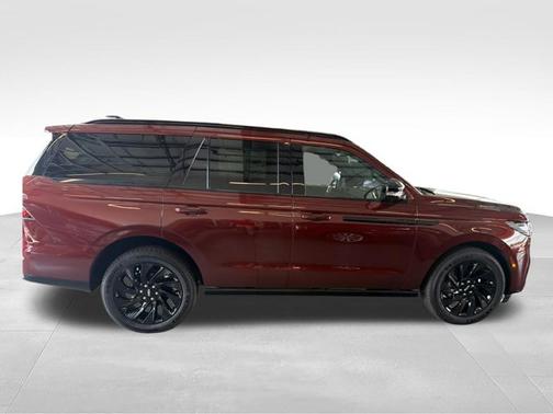 Bronze Fire Tinted Clearcoat 2027 Lincoln Navigator Reserve