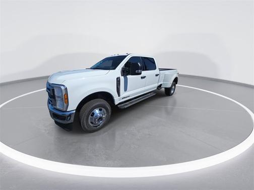2026 Ford F-350 XLT