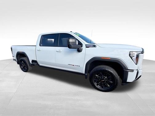 Summit White 2024 GMC Sierra 2500 AT4