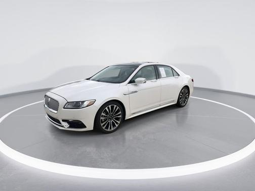 2019 Lincoln Continental Select