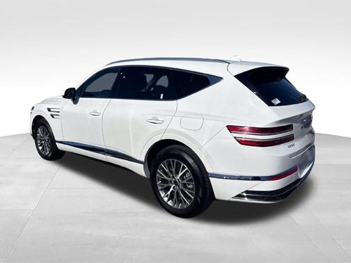 Alta White 2026 Genesis GV80 2.5T
