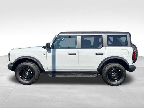 Avalanche Gray 2026 Ford Bronco Big Bend
