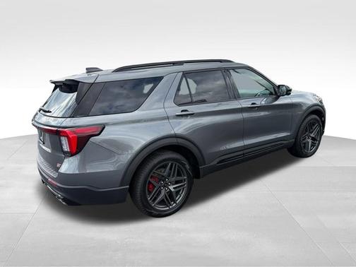 Carbonized Gray Metallic 2026 Ford Explorer ST
