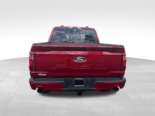 Ruby Red Metallic Tinted Clearcoat 2026 Ford F-150 XLT