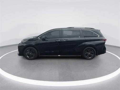 2024 Toyota Sienna XSE