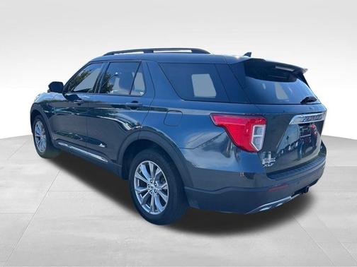 Blue Metallic 2023 Ford Explorer XLT