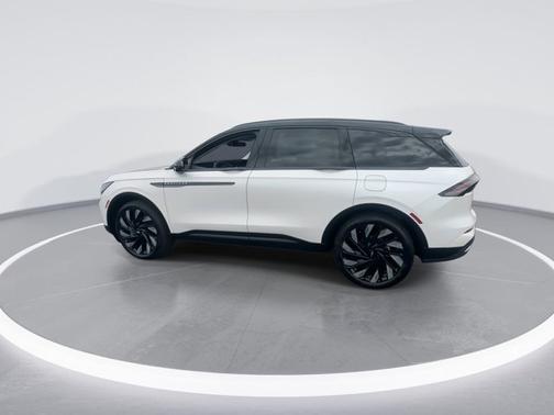 White Platinum Clearcoat Metallic 2026 Lincoln Nautilus Reserve