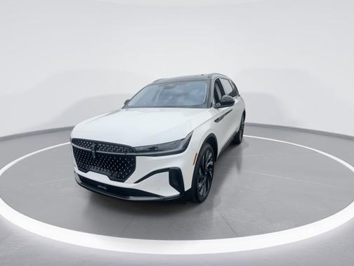 White Platinum Clearcoat Metallic 2026 Lincoln Nautilus Reserve