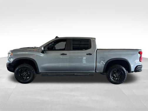 Sterling Gray Metallic 2023 Chevrolet Silverado 1500 ZR2