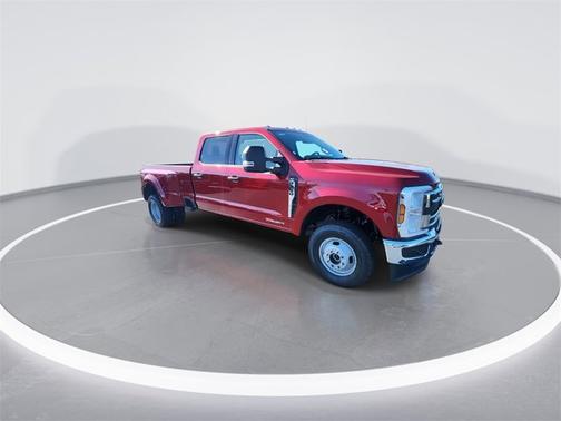 2026 Ford F-350 XLT