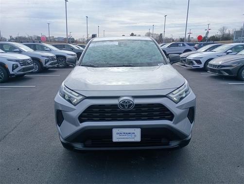 2024 Toyota RAV4 LE