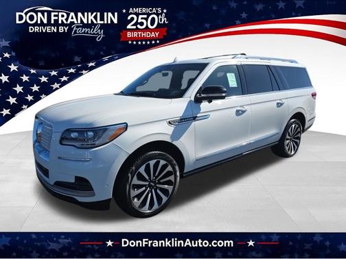 White Metallic 2024 Lincoln Navigator L Reserve