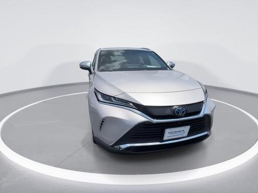 Titanium 2021 Toyota Venza LE