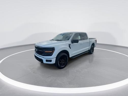 Oxford White 2026 Ford F-150 XLT