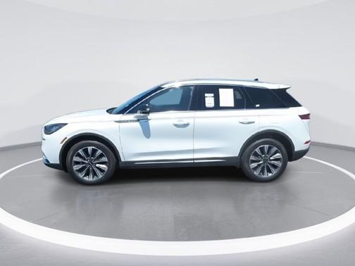 White Metallic 2022 Lincoln Corsair Reserve