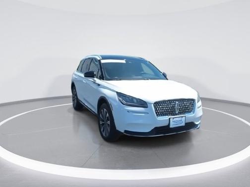 White Metallic 2022 Lincoln Corsair Reserve