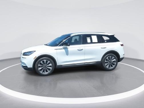 White Metallic 2022 Lincoln Corsair Reserve