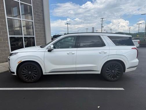 Hyper White 2025 Hyundai PALISADE Calligraphy Night Edition