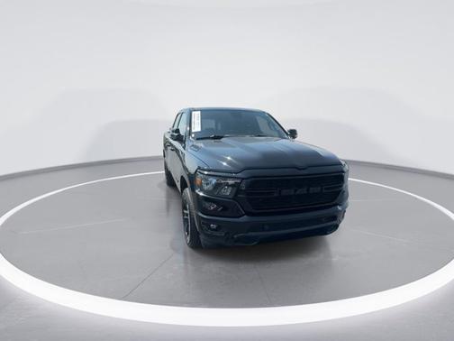 Diamond Black Crystal Pearlcoat 2023 RAM 1500 Big Horn