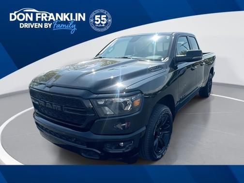 Diamond Black Crystal Pearlcoat 2023 RAM 1500 Big Horn