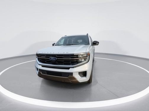 Space Silver Metallic 2026 Ford Expedition Max King Ranch