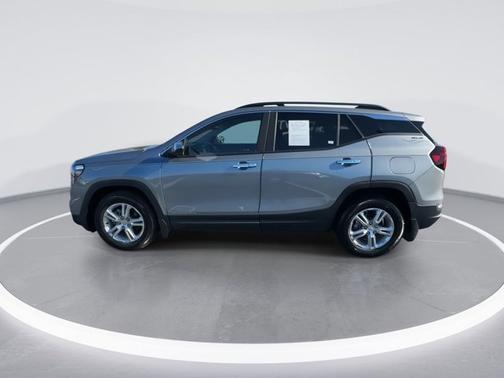 Sterling Metallic 2023 GMC Terrain SLE