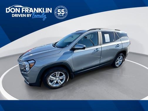 Sterling Metallic 2023 GMC Terrain SLE