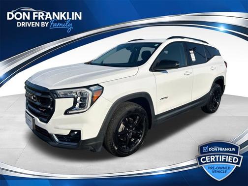 Summit White 2022 GMC Terrain AT4