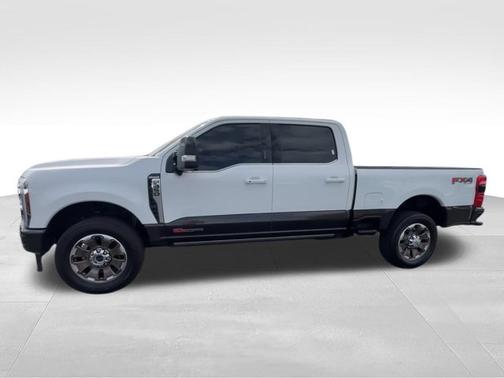 Bronze 2024 Ford F-350 King Ranch