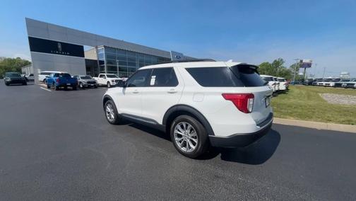 White Metallic 2023 Ford Explorer XLT