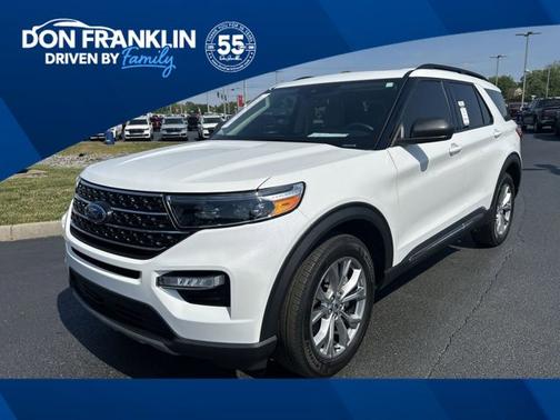White Metallic 2023 Ford Explorer XLT