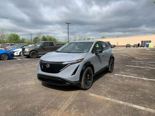 Boulder Gray Pearl 2024 Nissan ARIYA ENGAGE