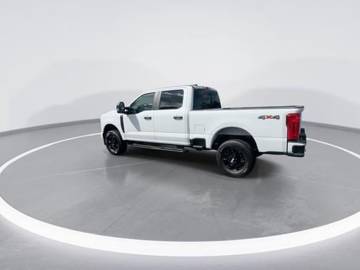 Oxford White 2026 Ford F-250 XL