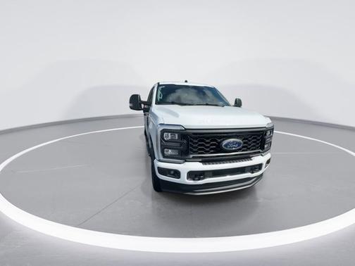 Oxford White 2026 Ford F-250 XL