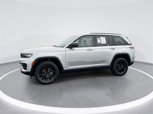 2024 Jeep Grand Cherokee Altitude