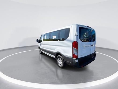 Oxford White 2021 Ford Transit-350 XLT