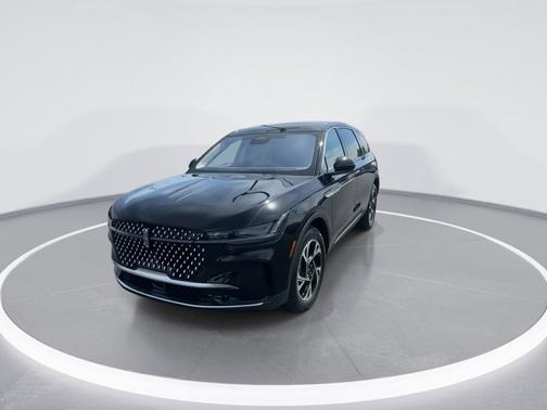 Infinite Black Metallic Clearcoat 2026 Lincoln Nautilus Premiere