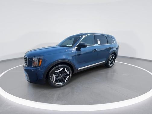 Midnight Lake Blue 2024 Kia Telluride S