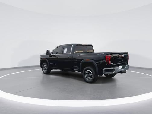 Onyx Black 2025 GMC Sierra 2500 SLE