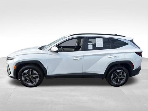 Serenity White Pearl 2025 Hyundai TUCSON SEL