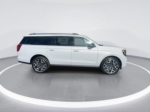 Space Silver Metallic 2026 Ford Expedition Max Platinum