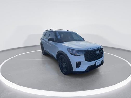 White 2025 Ford Explorer ST