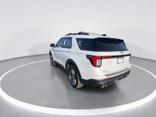 White 2025 Ford Explorer ST