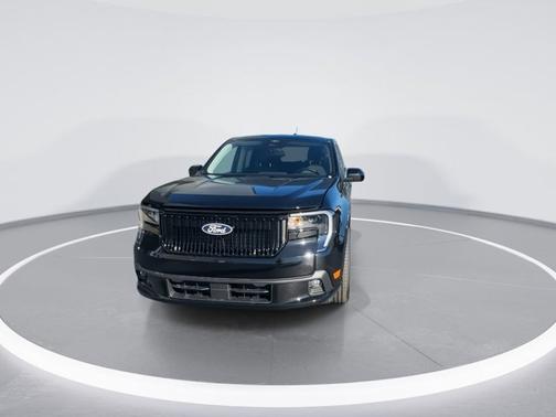 Shadow Black 2026 Ford Maverick Lobo Standard