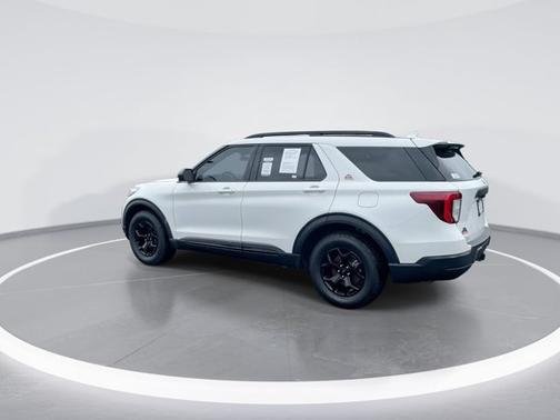 Star White Metallic Tri-Coat 2023 Ford Explorer Timberline
