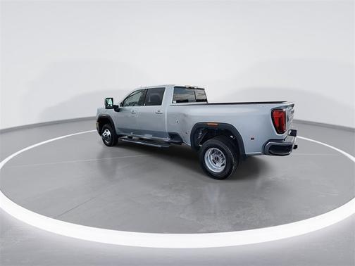 2022 GMC Sierra 3500 SLT