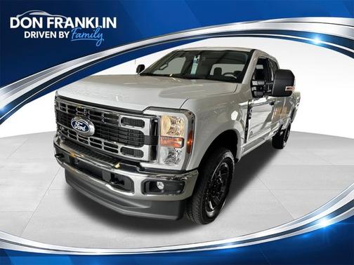 Oxford White 2027 Ford F-350